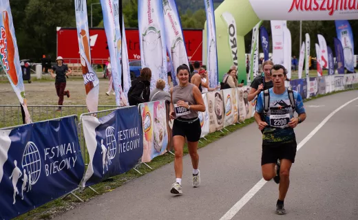 Nie pozostawili złudzeń! W tym roku Bieg Górski na 11 km należał do nich [WIDEO] - 215